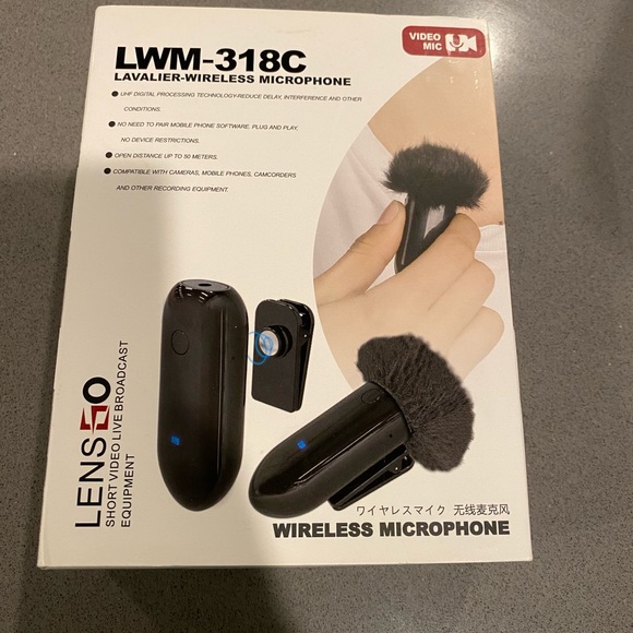 LESNGO 318C Wireless Lavalier Microphone, 20 UHF Channel Lapel Lav Mic Black - Picture 7 of 10